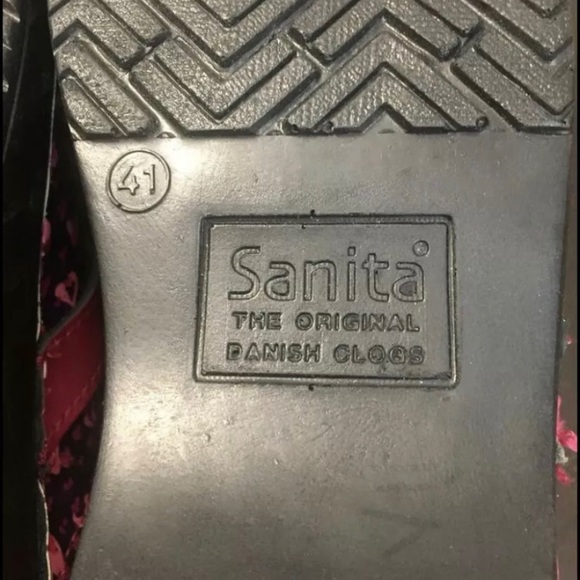 KOI by Sanita Professional Clogs; Pink & Purple Hearts! - Picture 4 of 6